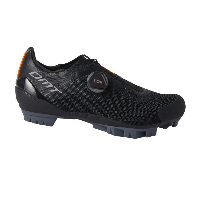DMT KM4 SHOES BLACK/BLACK