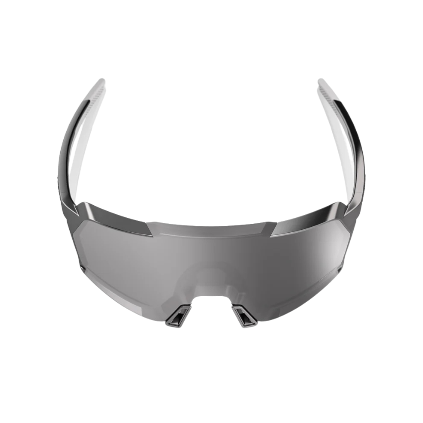 100% KORBIN GLOSS BLACK CHROME