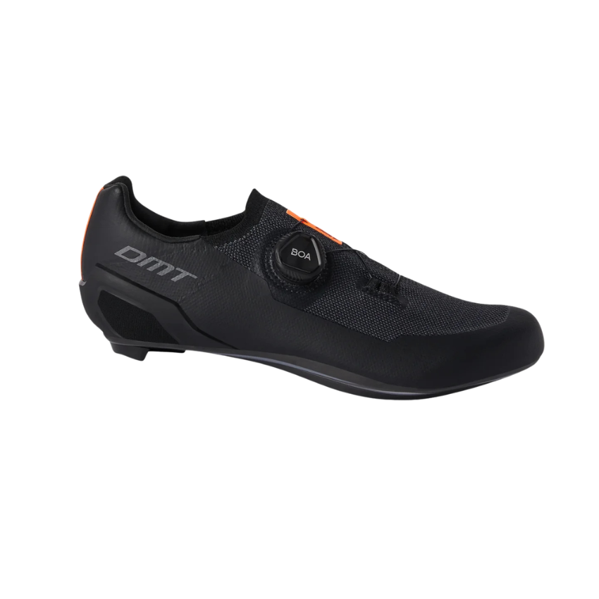 DMT KR30 men road cycling shoes in Black Black displaying seamless black 3D knit upper construction single BOA L6 adjustment dial rigid black carbon composite outsole and micro air ventilation ports - Epic Sports Kenya