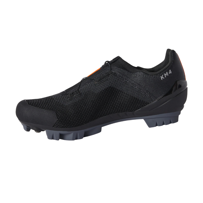 DMT KM4 SHOES BLACK/BLACK