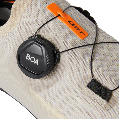 DMT KR30 SHOES SAND/BLACK